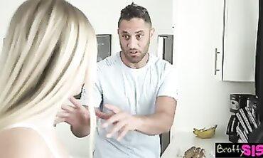 Step-Sister In Law Teaches Me About Taboo Peeping" - A Stepmom's Guide on Shower Spying & Urination Fetish