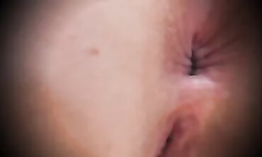 Farting Funny Girl Next Door - Amateur Blonde Babe Shows Off Her Flatulence Skills