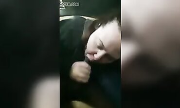 Ebony Babe Gives Blowjob in Public - Car Wash Surprise