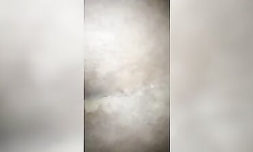 Rapidamente y Fuerte! Mujer Casada con Mi Esposo" (Spanish version of Old Video)