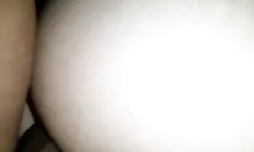 Hot Babe Gives Rough Blowjob While Driving - Car Sex with Anal Fisting