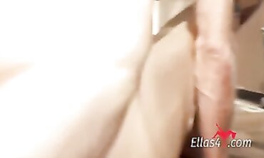 Hot Latina MILF Gives Blowjob to Her Hairdresser - Spanish Subtitled