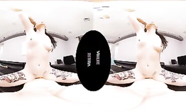 Virtual Reality Porn - Couple's Secret Affair Uncovered in Virtual World