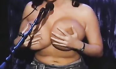 Howard Stern Interview with Lindsey Duncan in High Quality HD