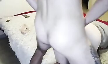 Hot Latina MILF Gives A Sensual Blowjob And Rides Her Man's Hard Dick To Orgasm