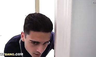 Mom's Hot Friend Fucks My Boyfriend - GIA MERCY & SONNY LEONE