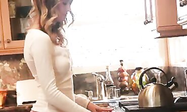 Ashley's Delicious Home Cooking - Recipe Tutorial with Step-by-Step Instructions