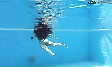 Diana Ruis - Slippery Wet Bikini Swimming Pool Adventure