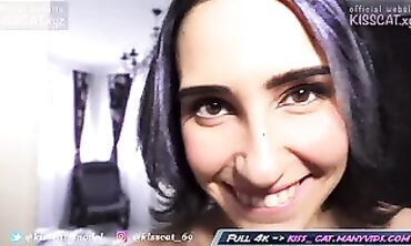 Hot MILF Gives Blowjob & Swallows - Amateur Couple Home Video