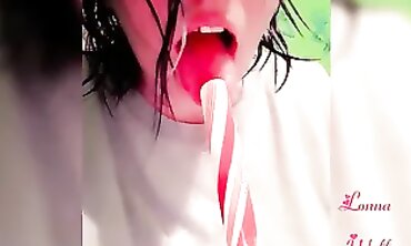 Merry Christmas 2019 - Double Penetration Threesome with Lonna Welles