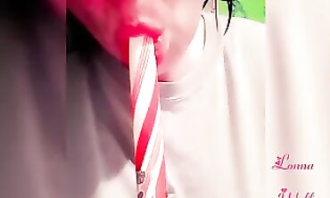 Merry Christmas 2019 - Double Penetration Threesome with Lonna Welles