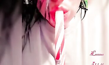 Merry Christmas 2019 - Double Penetration Threesome with Lonna Welles