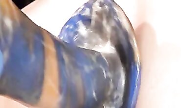 Magic Wand Masturbation Tutorial - Sex-Toy Review by German Girl
