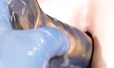 Magic Wand Masturbation Tutorial - Sex-Toy Review by German Girl