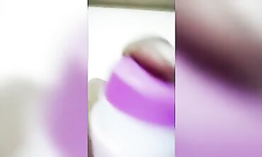 Magic Wand Masturbation Orgasm - Erotica Sensuality For Women