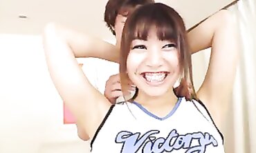 Peach-Form Ass Masseuse Gives Sensual Full Body Rubdown