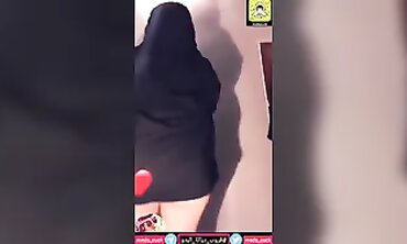 Saudi Hot Wifes Share Their Sex Lives in This Exclusive Interview