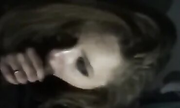 Popular-Instagrammer's Amateur WebCam Session with Over 1M Views