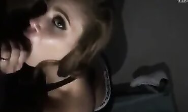 Popular-Instagrammer's Amateur WebCam Session with Over 1M Views