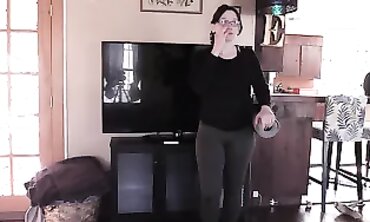 Mom's Hot Pants - Fitness Guru Teaches You How To Get A Perfect Ass