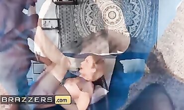 Fingered & Banging - Karla Kush's Wet Pussy Destroyed by Alex Jones