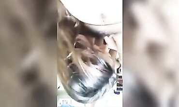 Swathi Hub Gets Wild in a Steamy Indian Webcam Session