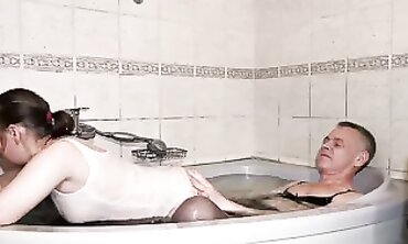 Drench Fuckfest Part II: Simon Latexa's Wet Orgasm