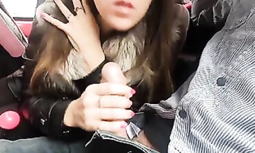 Princess Mona Takes Candy Man's Thick Cock In The Car