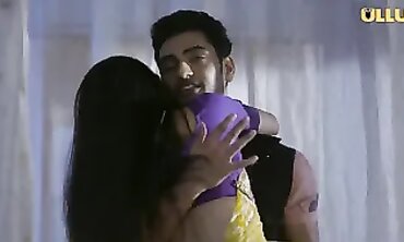 Chramsukh Behrupiya: Sexy Cutie Web Series