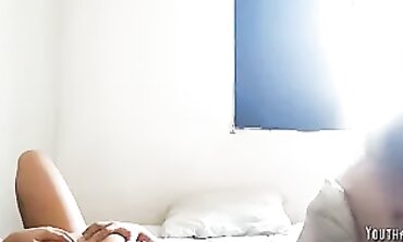 Hot Wife's Pussy Eating Tutorial - Expert Guide to Female Orgasm by Sex Coach