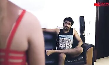 Kaamwali Bai S1 E1: Sweetie's Seductive Striptease