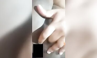 Joy Performs a Rough Sinhala Masturbation Session