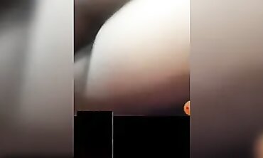 Joy Performs a Rough Sinhala Masturbation Session