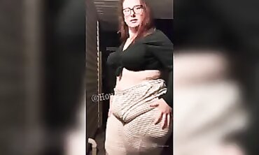 Plump Milky Showcases Her Massive White Booty
