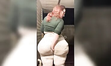 Plump Milky Showcases Her Massive White Booty