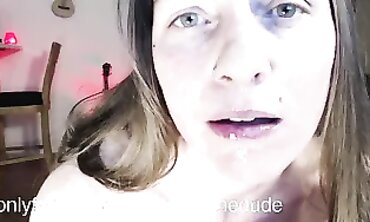 BunnieAndTheDude: Close-Up Self Pleasure with Loud Sounds and Drool