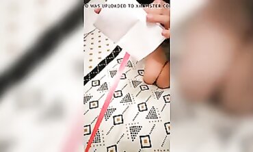 Amateur French Slut Takes a Blowjob