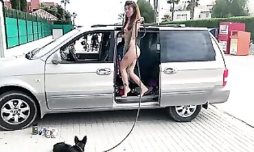 Naked Traveler Explores a Nudist Town