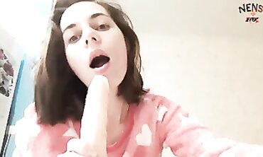 Brunette Bae Sweetie Gets Passionate POV Blowjob