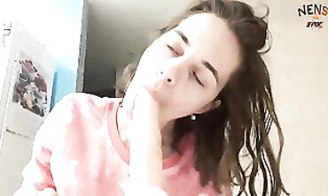 Brunette Bae Sweetie Gets Passionate POV Blowjob