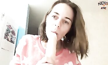Brunette Bae Sweetie Gets Passionate POV Blowjob