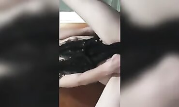 Amateur Beauty Squirts With Sex Toy