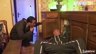 MMF French Threesome With Double Penetration