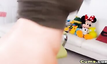 Beauty Plays With Vibrators