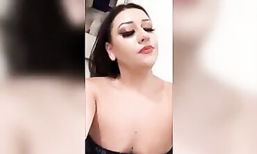 Tattooed BBW Gorrelucia Takes a Deepthroat