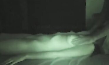 Hot Amateur Teenage Girl Gives Amazing Handjob with Perfect Ending