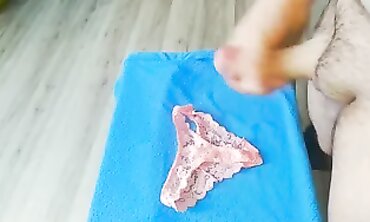 Valentine's Gift - Step-Mother Gets Facial From Her Stepson In Lingere