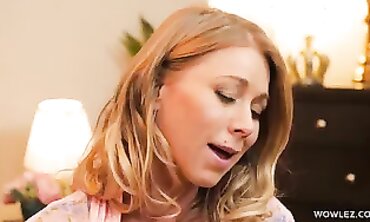 Serene Siren Helps On Her Lesbian Buddy Inwards