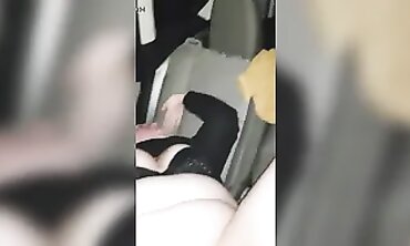 Plumper backseat fling part 2