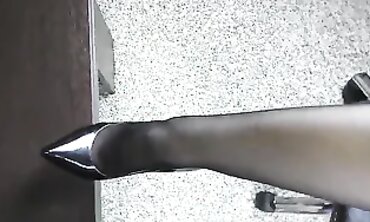 barely legal Mitt Job on her sole into tights - Spunk on